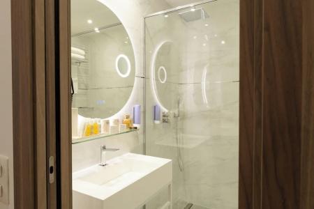 Golden Tulip Cannes de Paris - 84
