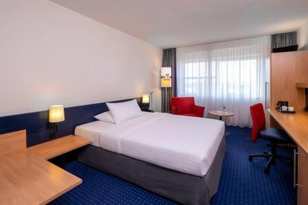 IntercityFrankfurt Airport Terminal 3 - 35