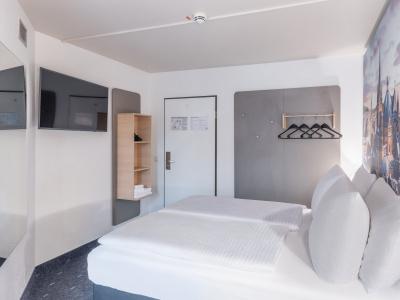 B&B Aachen-Hbf - 28