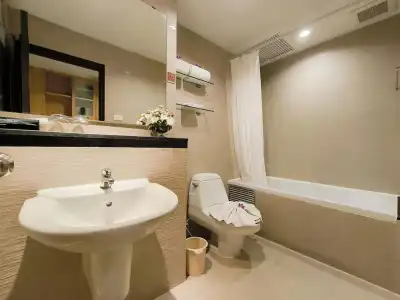 The Key Bangkok by Compass Hospitality - 35