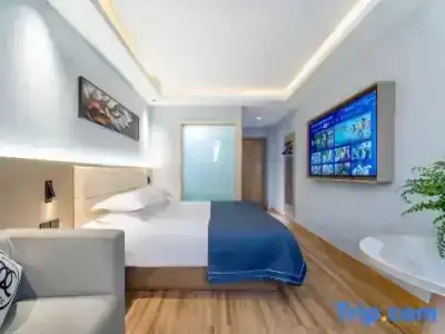 Ai Xiang  - 22