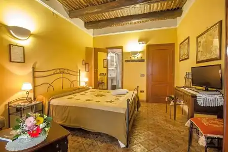 Alloggio dei Vassalli, In the Heart of the Historic Center - 45