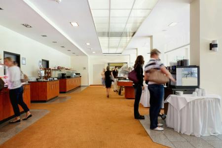 Courtyard by Marriott Dresden - 33
