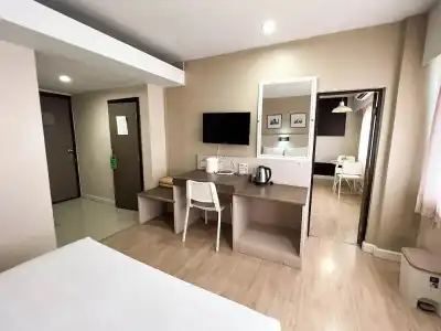 Srivichai - 25