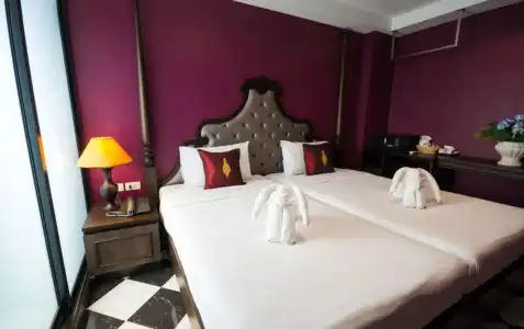 Violet Tower at Khaosan Palace - 6