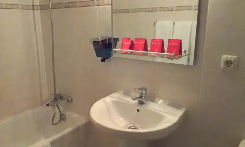 Hostal Zamora - 8