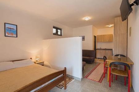 Madra Rooms and Apartments - 60