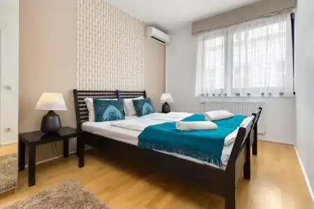 Quality Point Apartments 0-24 reception - 39