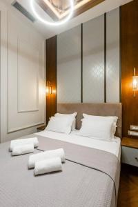 King Othon Boutique - 11