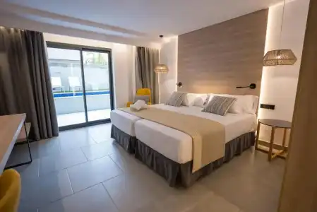 Morlans Suites - 1