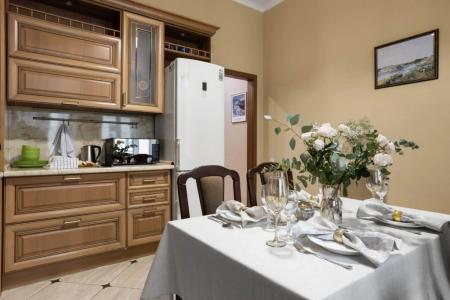 MyHome YourHome on Bolshoy Prospekt Petrogradskaya side - 15