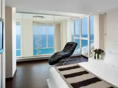 Island Luxurious Suites - 40