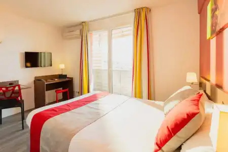 ApartMer & Golf City Perpignan Centre - 73