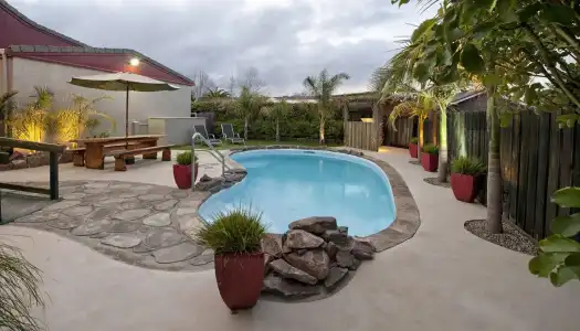 Sport of Kings Motel - 35