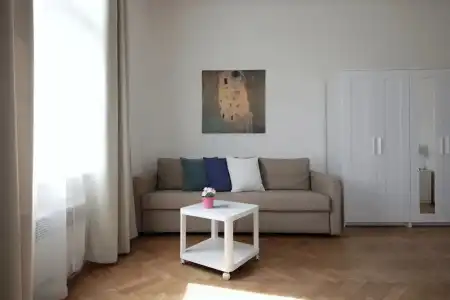 Angel City Apartments - 107