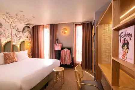 Hôtel Jardin de Cluny - 38
