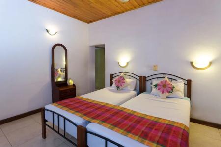 Tamarind Tree Inn. - 36