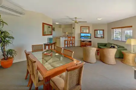 Raffles Mooloolaba - 10