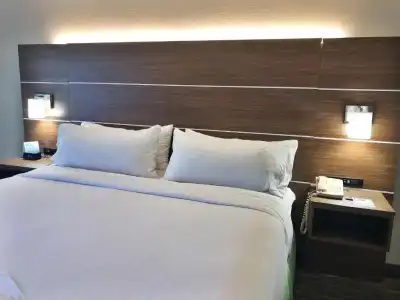 Holiday Inn Express Boca Raton-West by IHG - 14