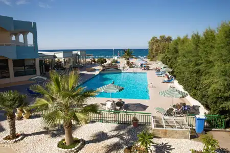 Kathrin Beach - 17