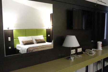 Avangard Apart-Hotel - 56