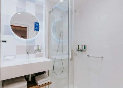 Hampton by Hilton Warsaw Reduta - 48