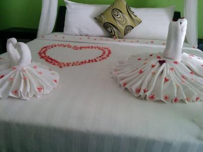 Green Leaf Boutique - 3