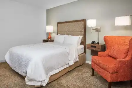 Hampton Inn & Suites Florence Center - 38