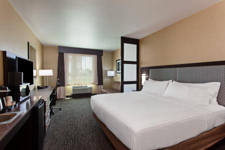 Holiday Inn Express & Suites Anaheim Resort Area by IHG - 6
