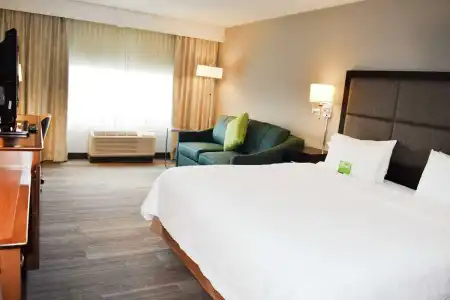 Hampton Inn & Suites By Hilton Calgary- University Northwest - 53