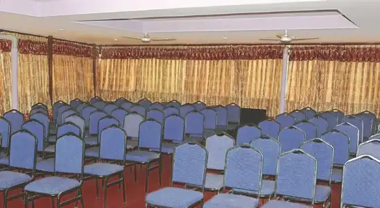 OYO 381 Pashupati Plaza - 6