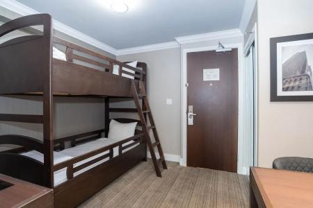 Sandman & Suites Calgary South - 55