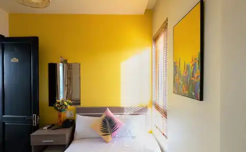 Flora Hue - 114