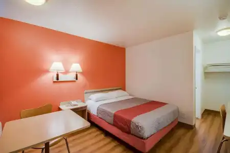 Motel 6 Bellingham, WA - 23