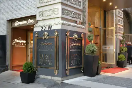 Hampton Inn Majestic Chicago Theatre District - 22