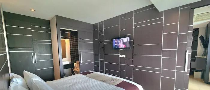 Sky Dome Resotel - 91
