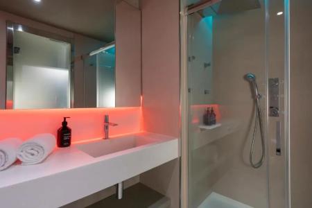 Chic&Basic Reding - 26