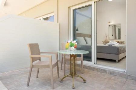 2-bed Apartment With Pool - 42