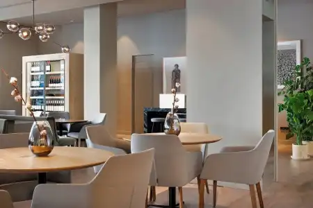 AC Aitana by Marriott - 18