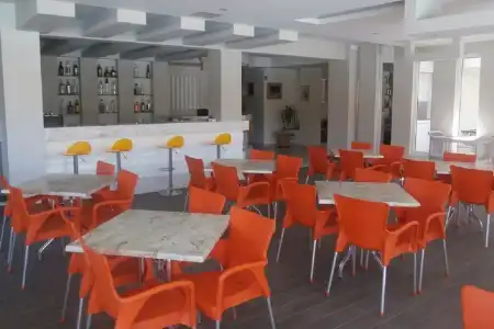 Dias Studios & Suites - 17
