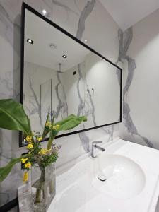 Valza Boutique - 9