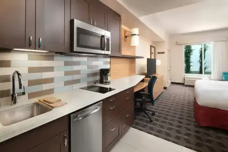 TownePlace Suites by Marriott San Diego Downtown - 29