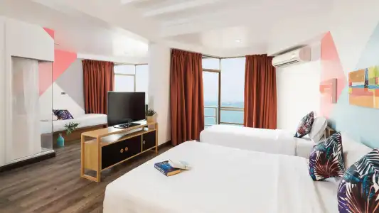 Sandalay Resort Pattaya - 42