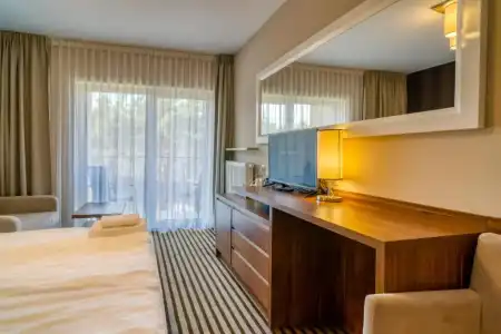 White Resort - 50