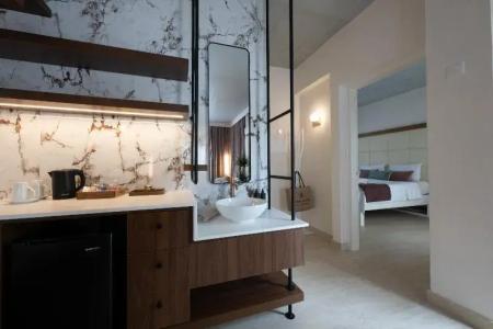 King Jason Paphos - Designed for Adults by Louiss - 62