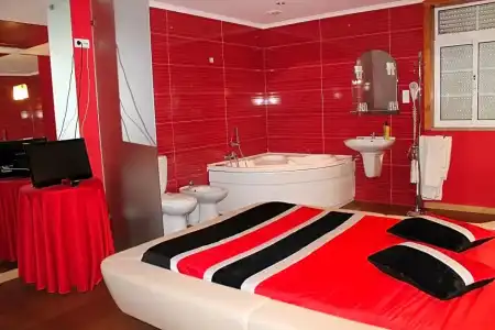 Monte Carlo Love Porto Guesthouse - 137