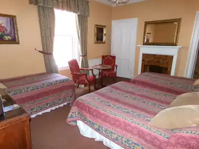 Averon Guest House - 41