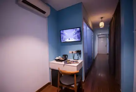 KINN Studios - 5
