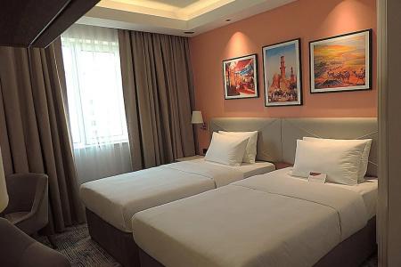 Ramada Encore by Wyndham - 38