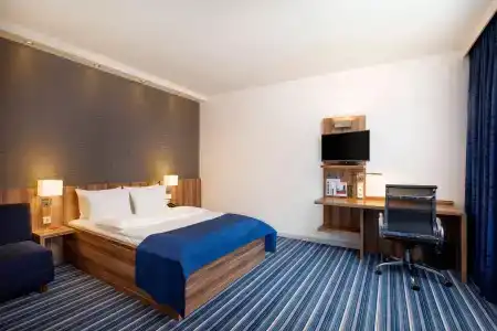 Holiday Inn Express Bremen Airport by IHG - 40